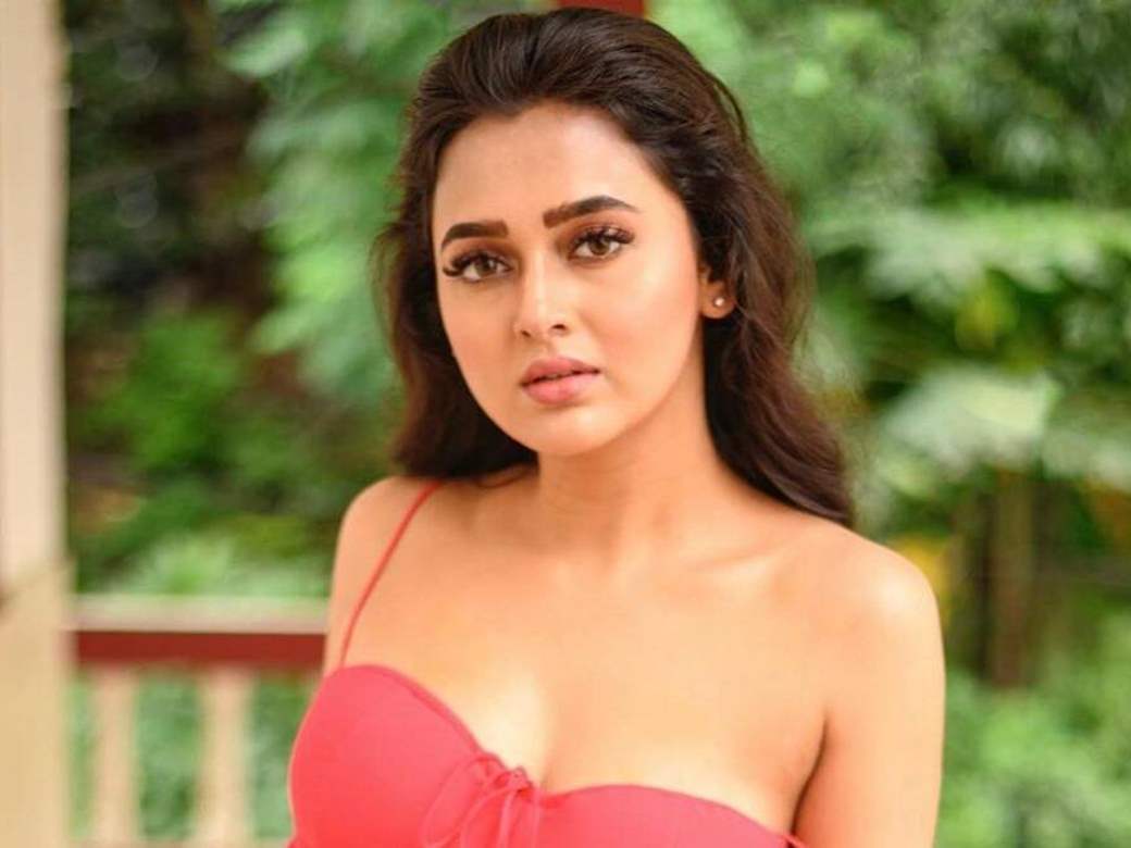 Tejasswi Prakash  Height, Weight, Age, Stats, Wiki and More